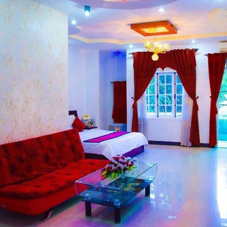 Salina Hotel Дананг Екстериор снимка