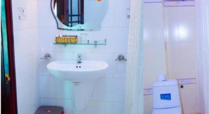 Salina Hotel Дананг Екстериор снимка