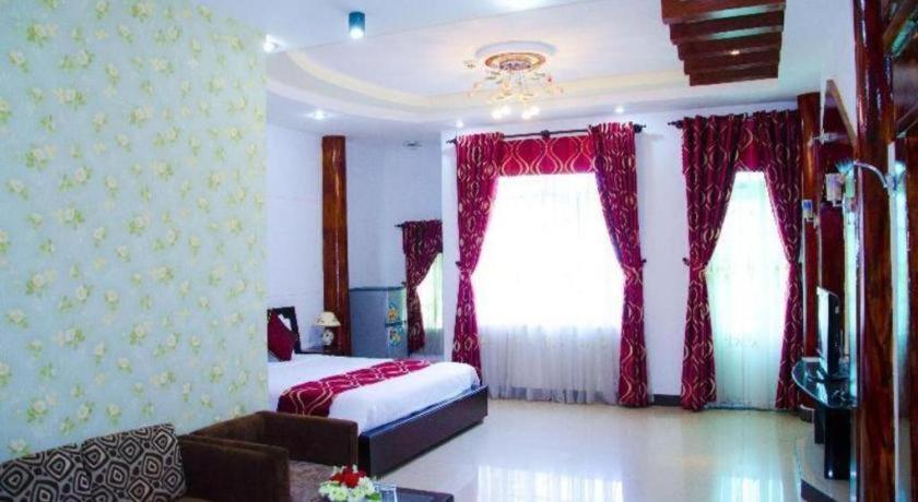 Salina Hotel Дананг Екстериор снимка
