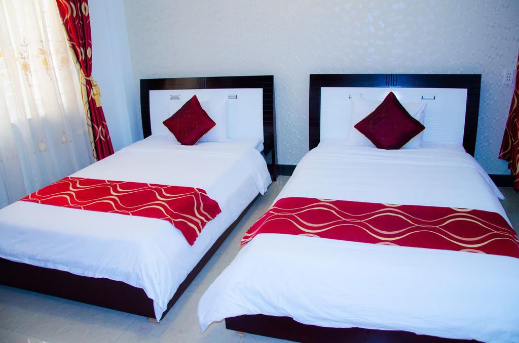 Salina Hotel Дананг Екстериор снимка