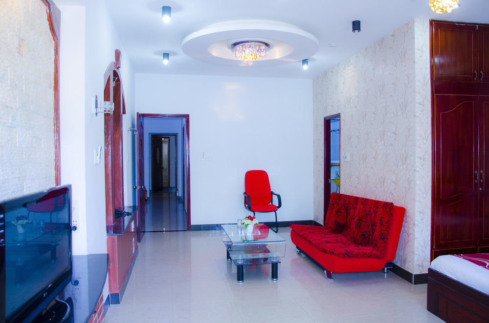 Salina Hotel Дананг Екстериор снимка